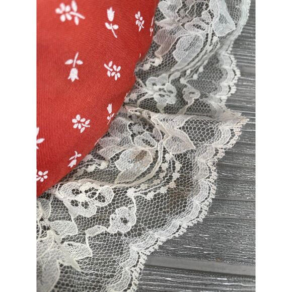 Vintage Burnt Red Orange 9" Round Throw Pillow White Floral Pattern Lace Edge - Picture 9 of 10